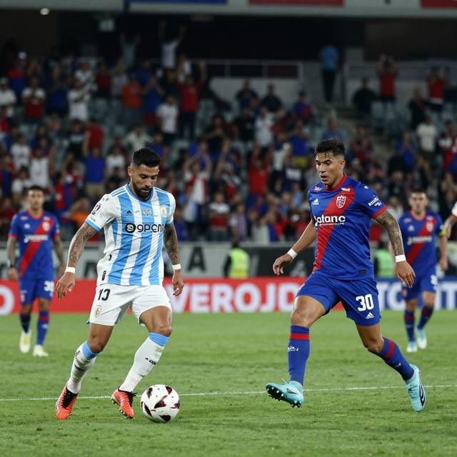 Ferro Carril Oeste vs Colon Santa Fe: Cuộc đối đầu định đoạt ngôi đầu Primera Nacional vòng 21
